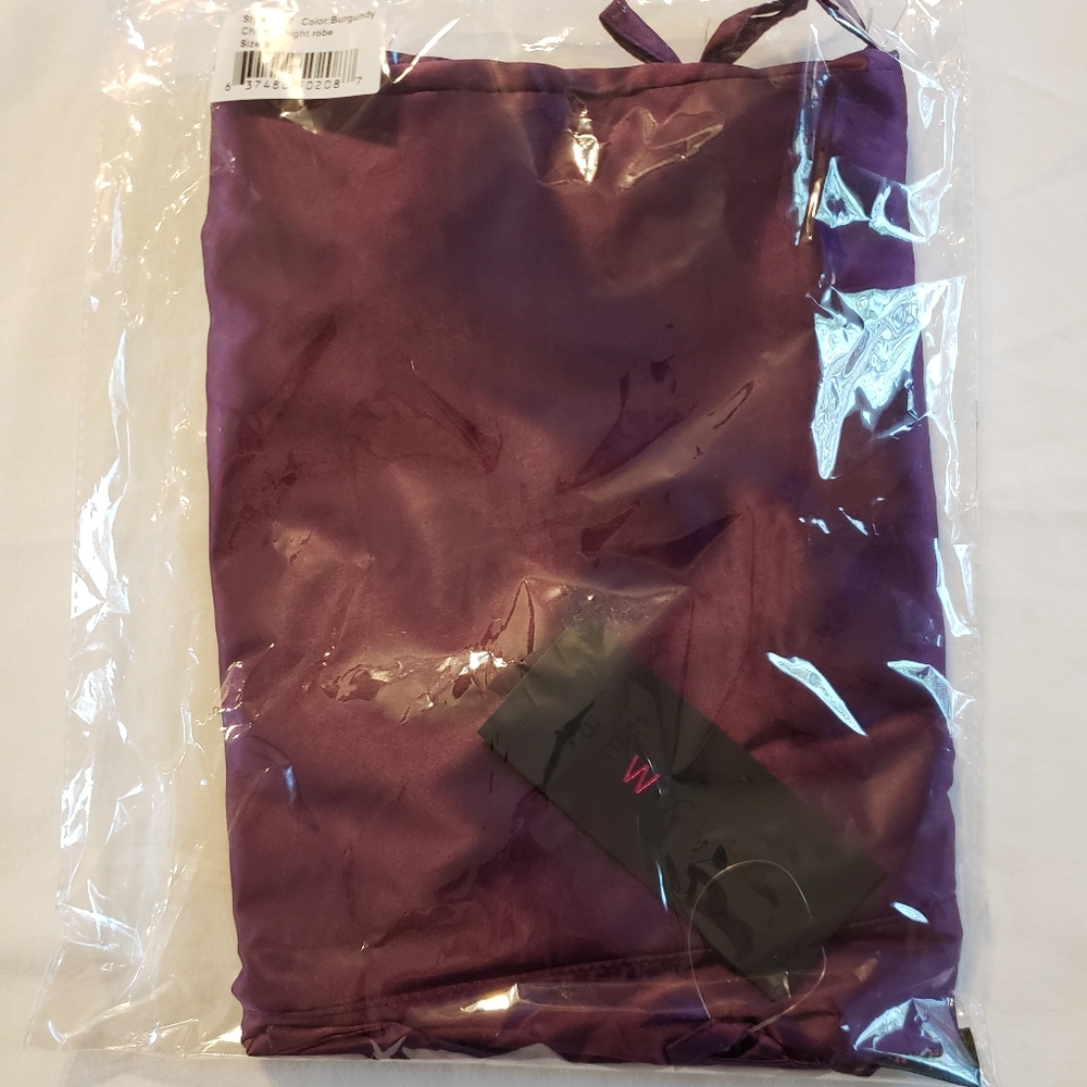 Satin Robe - Picture 3 of 4
